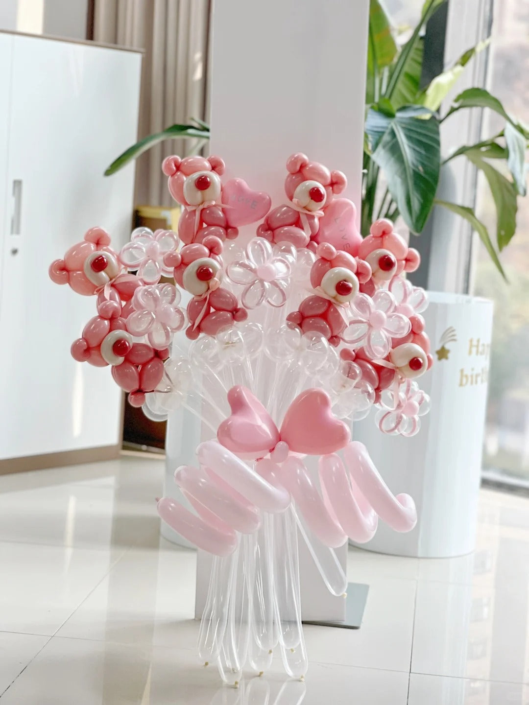 Bear With Me – Love Bloom Balloon Bouquet