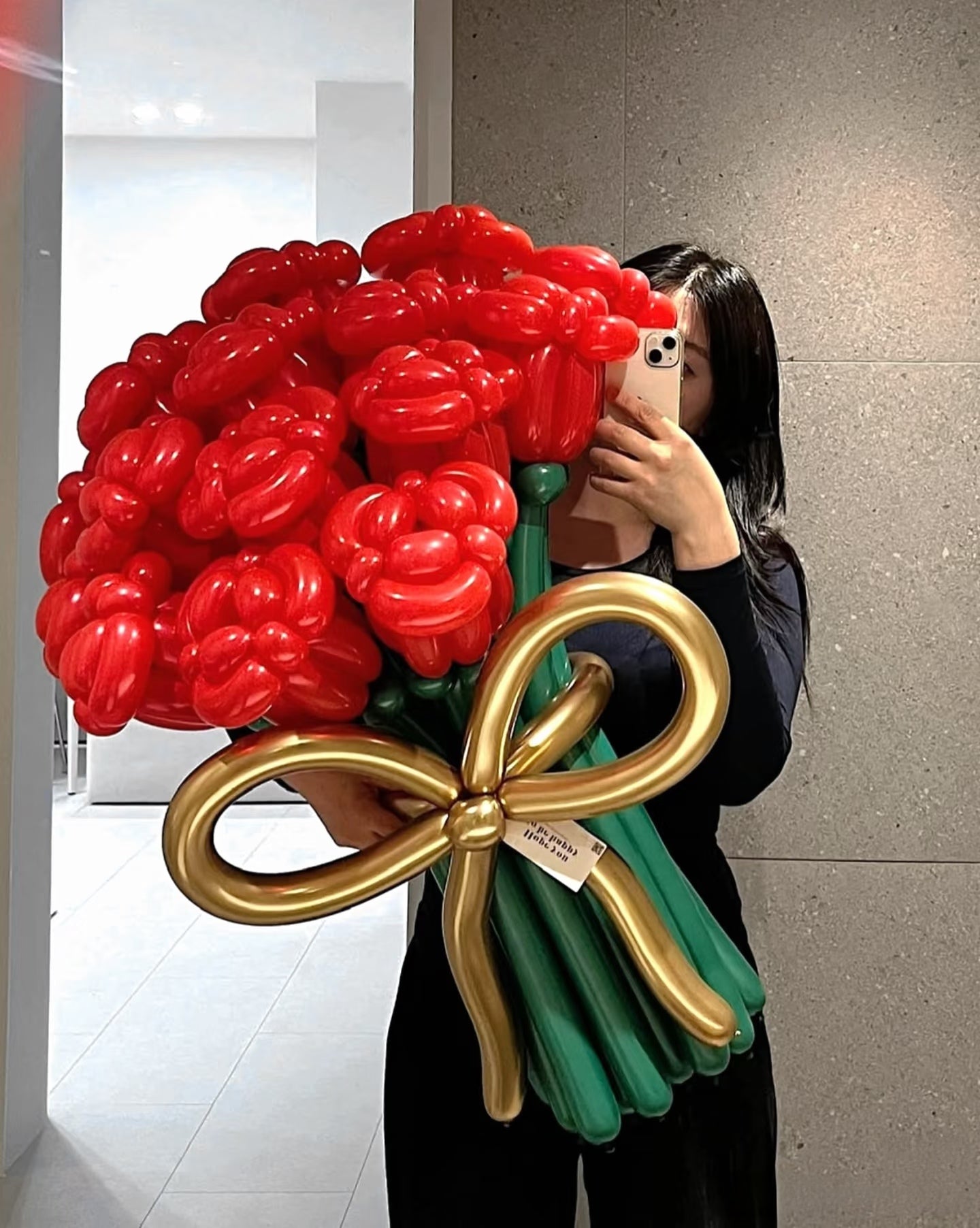 Bold in Love β Giant Red Balloon Rose Bouquet