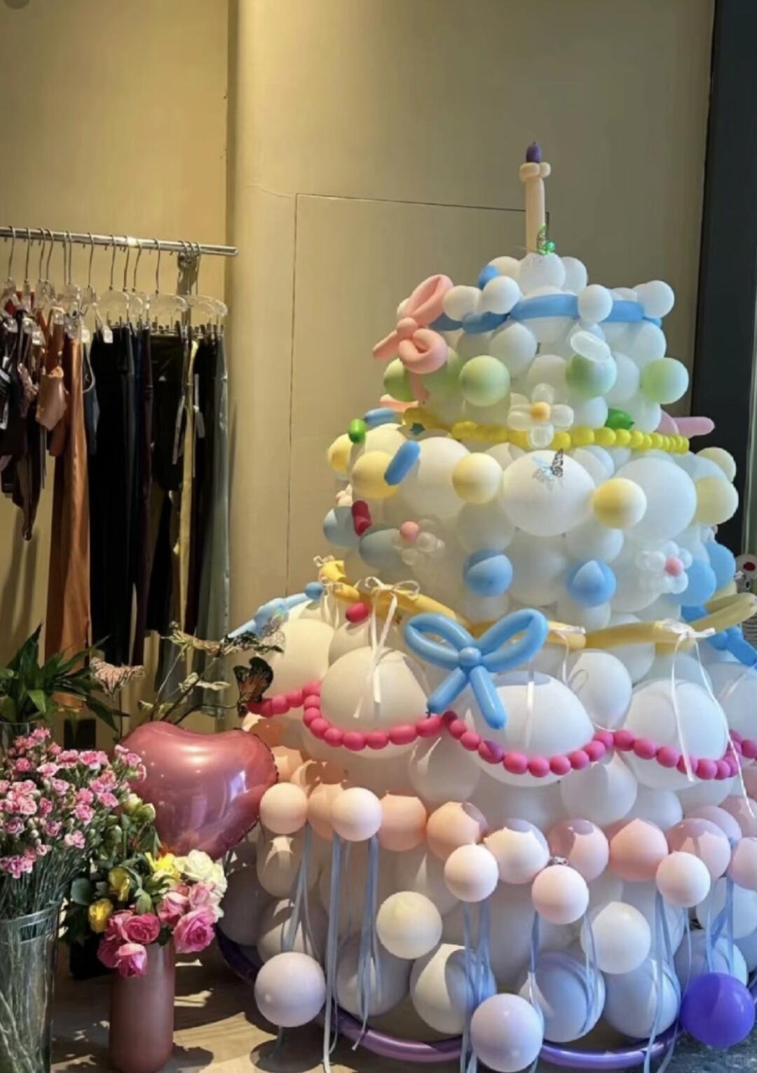 🎂 Balloon Cake Setup – The Showstopper Centerpiece