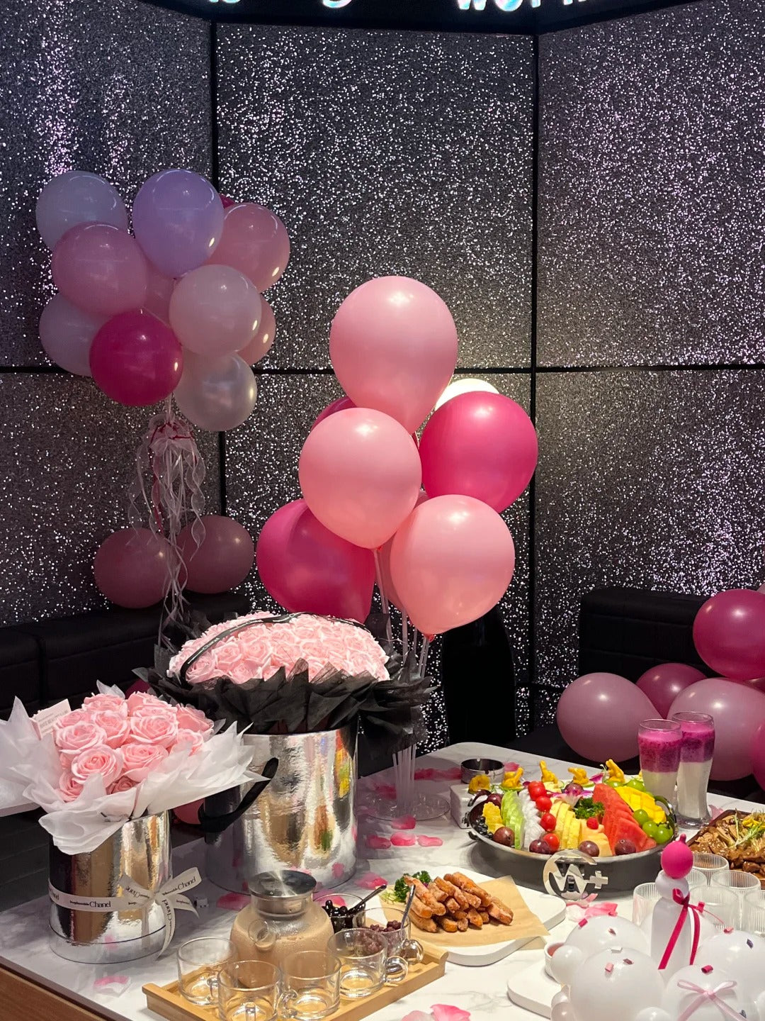 Rosé Rendezvous Table Styling