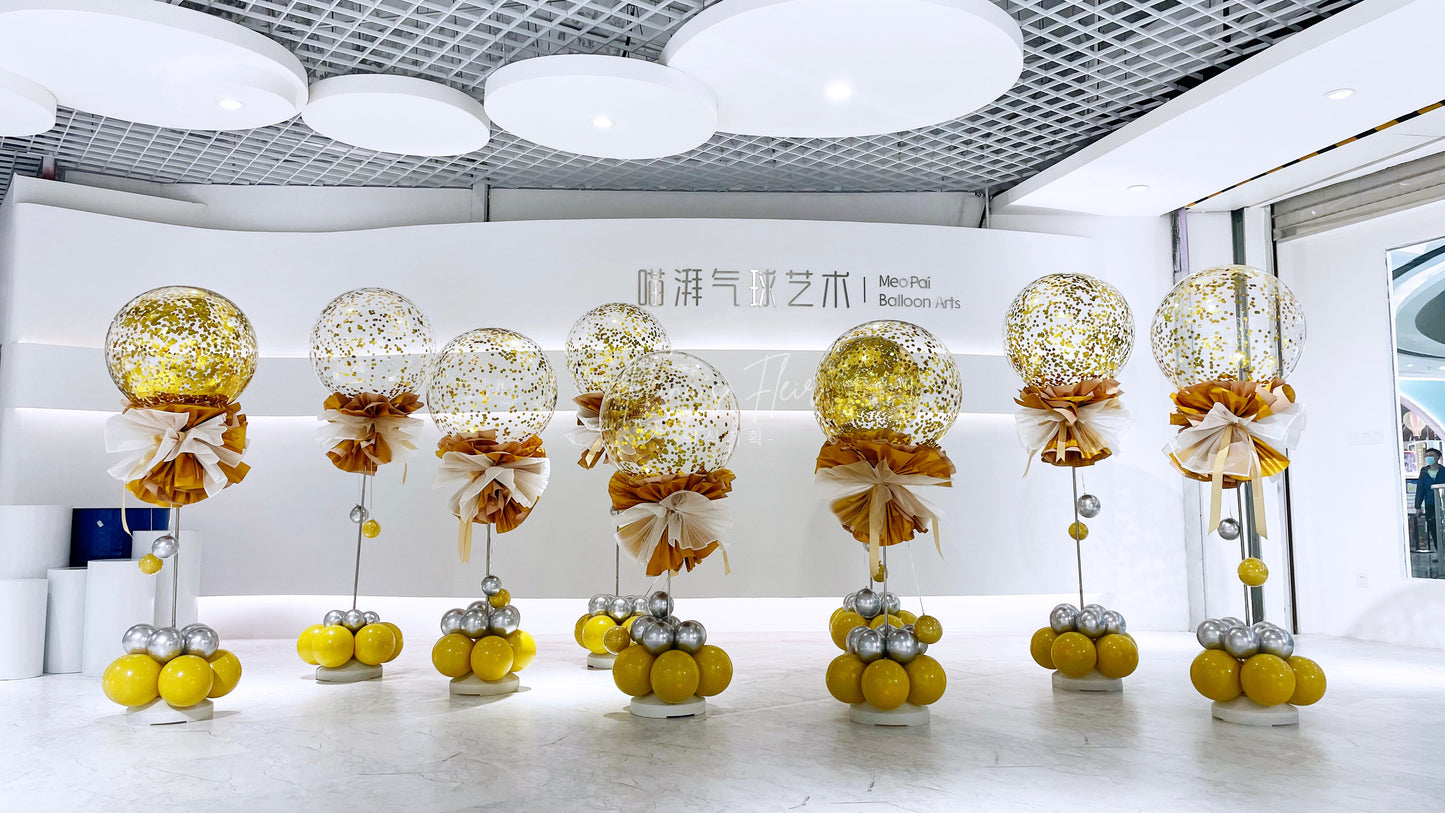 Gold sequins Grand Guiding pillar