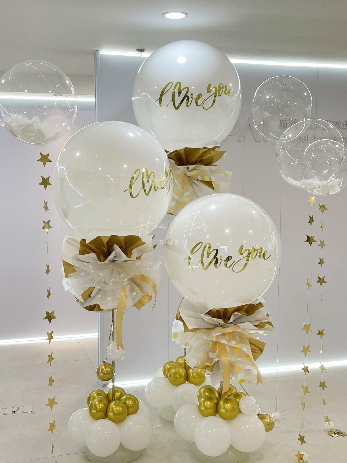 Pure White Grand Guiding Pillar