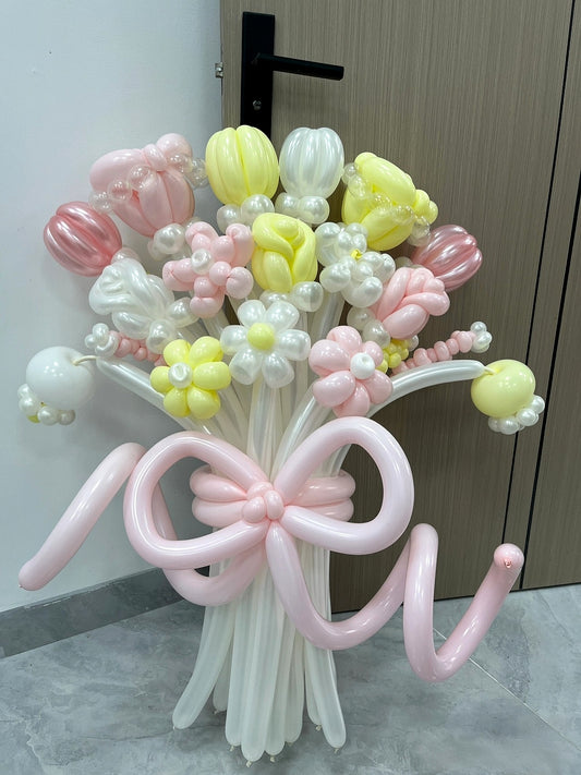 🌷 Luxe Garden Bloom Bouquet – Signature Balloon Arrangement